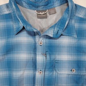 White Sierra Men's Large Outdoor Hiking Short Sleeve Blue‎ Plaid Button Shirt